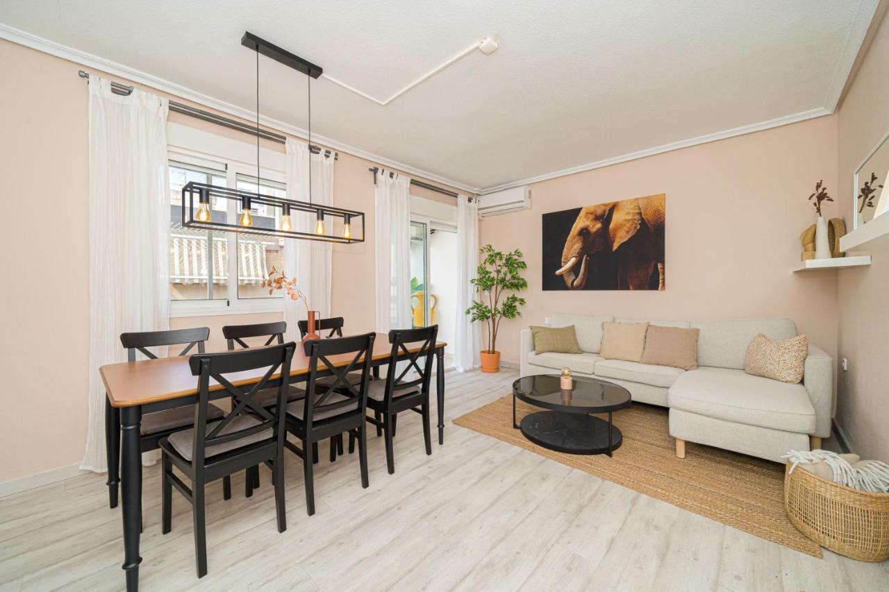 Casa Terra: Apartment 50 Meters From The Beach Торрев'єха Екстер'єр фото
